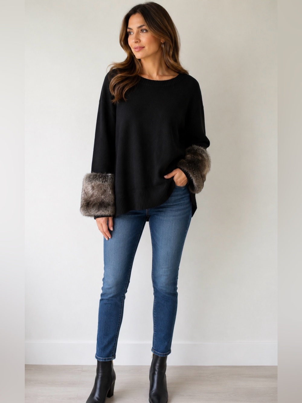 Banana Republic Wool Blend Black Crewneck Sweater Faux Fur Cuffs Small